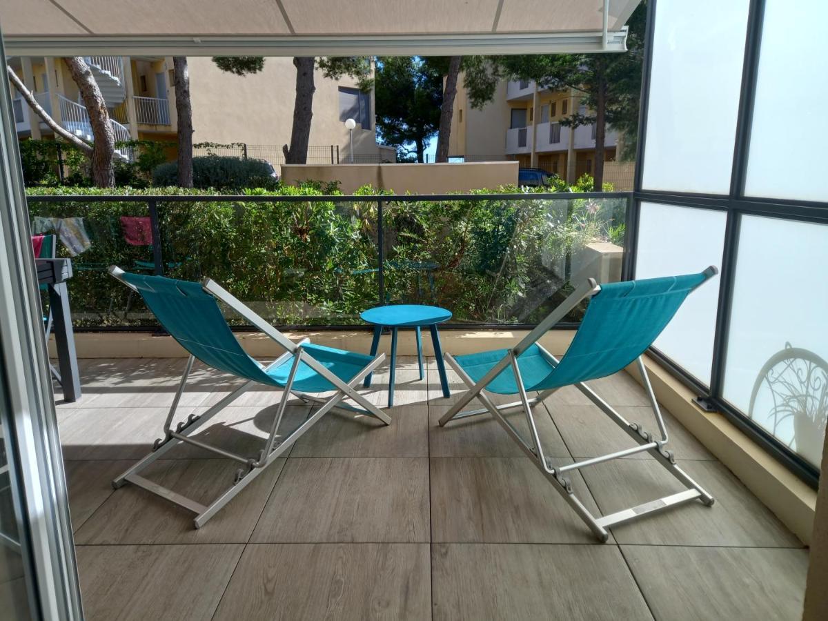 Bel Appartement Avec Terrasse - Plage De Carro A Pied Мартиг Экстерьер фото