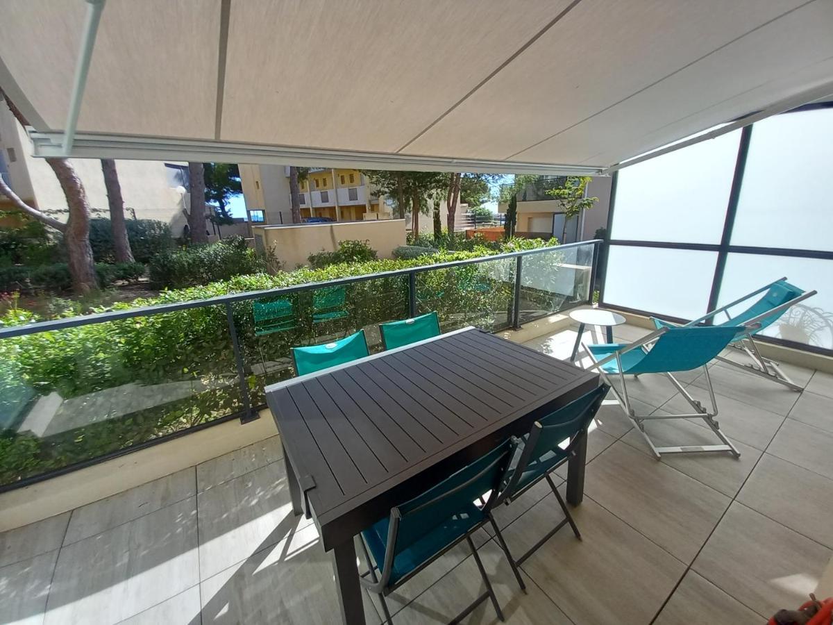 Bel Appartement Avec Terrasse - Plage De Carro A Pied Мартиг Экстерьер фото